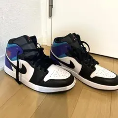 【NIKE】AIR JORDAN 1 MID