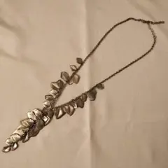 リーフモチーフ シルバーメタルネックレス