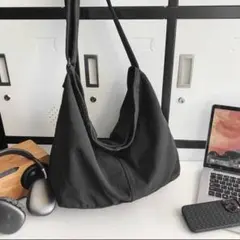 メッセンジャーバック ショルダーバッグ