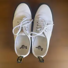Dr. Martens ホワイト スニーカー
