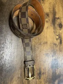 Item thumbnail for item 77d88501-1123-4e3d-8e67-7f93f3e6d930