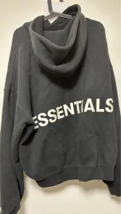 essentials エッセンシャルズ パーカー 初期ロゴ