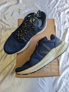 ◯★　VEJA スニーカー ネイビー　marlin ランニングシューズ　メッシュのサムネイル