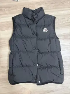 断捨離！モンクレール　レディース　ダウンベスト