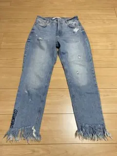 ザラ　フリンジダメージデニム
