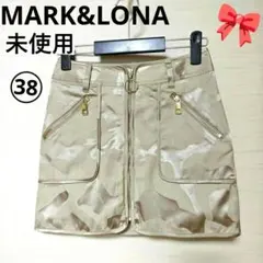 マーク&ロナ ゴルフスカートフロントジップ カモフラ柄 光沢ベージュ M 未使用のサムネイル