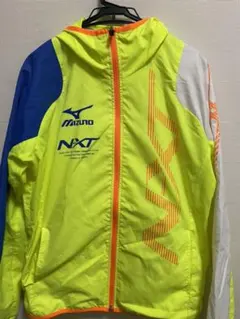 ウィンドブレーカー