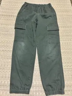 Item thumbnail for item be51e83a-db20-45f8-b27a-60d40221dd83