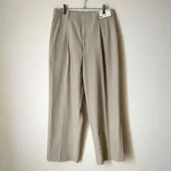 ユニクロ　タグ付き　タックワイドパンツ　XL ベージュ　UNIQLO　LL
