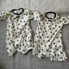 双子 花柄ロンパース2着セット　70サイズ