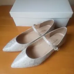 メリージェーン ポインテッド パンプス