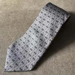 HERMES エルメス 幾何学模様 総柄ネクタイ