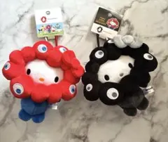 【2個セット】大阪万博　カラビナ付きぬいぐるみ　ミャクミャク×キティ