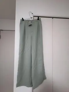 GUミントグリーン ワイドパンツ Mサイズ