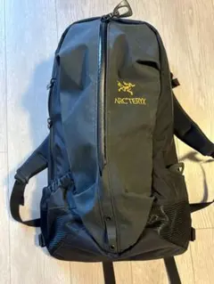 極美品 ARC’TERYX アークテリクス アロー22 バックパック リュック 2025年最新】ARCTERYX アークテリクス アロー22バックパックの