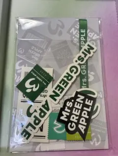 Mrs. GREEN APPLEスマホストラップ、ステッカーセット - メルカリ