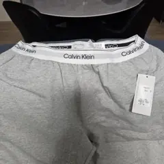 カルバンクライン　ジョガーパンツ