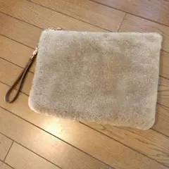 muta クラッチバッグ 美品 ムータ もこもこ ムートンのサムネイル