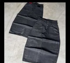 BELVETのダメージ加工 Eroded Baggy Denim - メルカリ