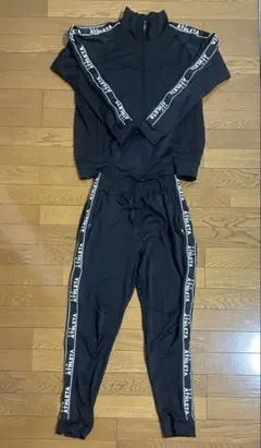 ATHLETA ジャージ上下セットのサムネイル