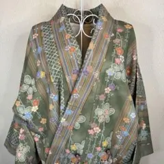 袷 小紋着物 グリーン地 縦縞 草花柄 淡色ぼかし裏地 モダン フリーサイズ