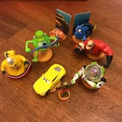 チョコエッグ  ピクサー 5