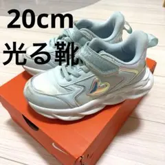 20cm サンリオ　シナモロール スニーカー 光る靴のサムネイル