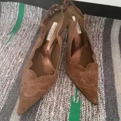 セブントゥエルブサーティーパンプス