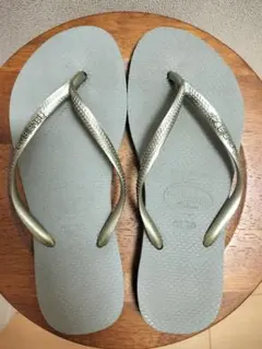 Havaianas ビーチサンダル グレーのサムネイル