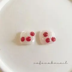 【現品】フット　ネイルチップ　フルーツ　さくらんぼ　赤　白