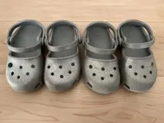 クロックス ダブルストラップ サンダル シルバー ラメ キッズ C8 15.5