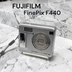 美品 FUJIFILM FinePix F440 ホワイト 付属品多数 純正品 Fujifilm FinePix F440 4.1-megapixel digital camera at Crutchfield