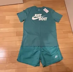 10/14まで　新品　NIKE Tシャツ 上XL 下L ターコイズ　セット