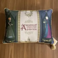 【新品未使用】アナと雪の女王　ファンタジースプリングス　クッション　ディズニー