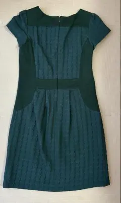 組曲　ダークグリーン 半袖 ひざ丈ワンピース