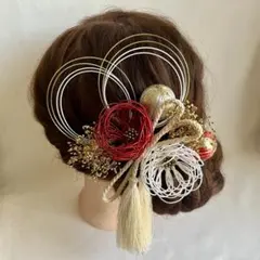 水引 髪飾り 赤 白 和玉 タッセル かすみ草 和装 成人式 卒業式 振袖 袴