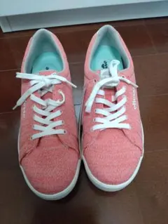 スニーカー　ellesse　23.5cmのサムネイル