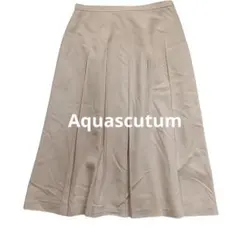 アクアスキュータム 半端丈プリーツスカート ストライプ柄 薄手ウール シンプルのサムネイル