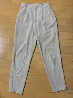 GU 起毛タックテーパードパンツ