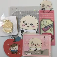 ちいかわ　ラッコ　まとめ売り　カード　チャーム　ステッカー　マグネット