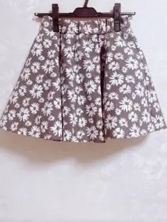 エブリン　キュロットスカート　花柄　フラワー　おでかけ　旅行　女子会　おしゃれ