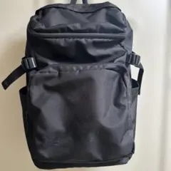 無印良品 肩の負担を軽くする　撥水上から開くリュックサック