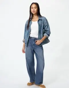 【新品タグ付き】ユニクロ バギーカーブジーンズ サイズ22 ブルー67