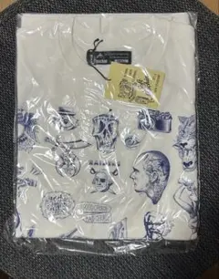 新品未開封　SOFTMACHINE Tシャツ　 総柄　タトゥー柄のサムネイル