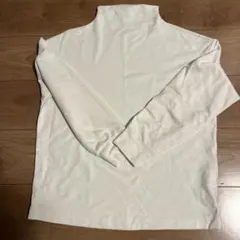 ユニクロソフトニットモックネック
