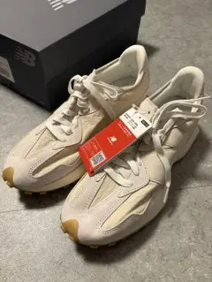 ☆美品 ニューバランス WS 327 MF ホワイト✖️ベージュスウェード24 