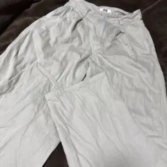 ユニクロユー　ワイドフィットカーブジーンズS