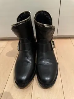 ブラックショートブーツ ジッパー付き