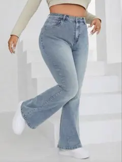 SHEIN フレアデニムパンツ ライトブルー