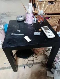 テーブル